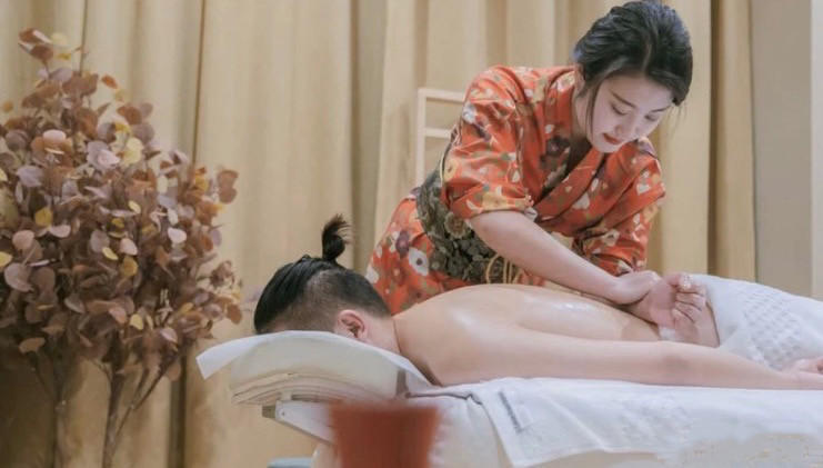前天去了上海杨浦区高级足疗桑拿减压会所,每种服务让人意想不到