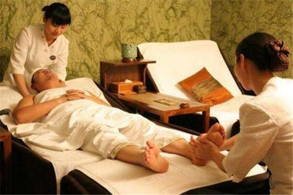 前两天去了徐汇区高档保健男士会所项目丰富服务棒